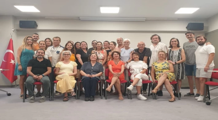 DİŞ HEKİMLERİNDEN CUMHURİYET'İN 100'ÜNCÜ YILINA ÖZEL ORATORYO