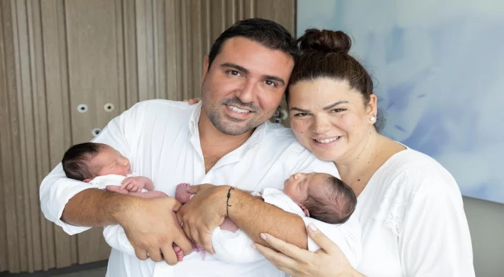 TOLGA YAVUZ İKİZLERİNE KAVUŞTU