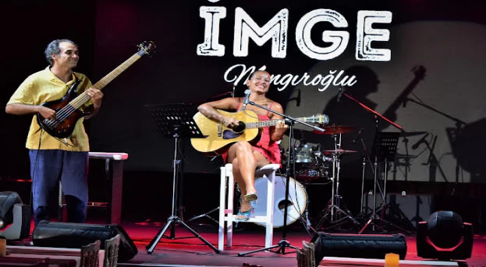 İMGE'DEN AKUSTİK GECE