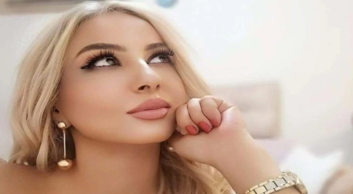 DERYA BERİL AKÇALI FRANSA YOLCUSU