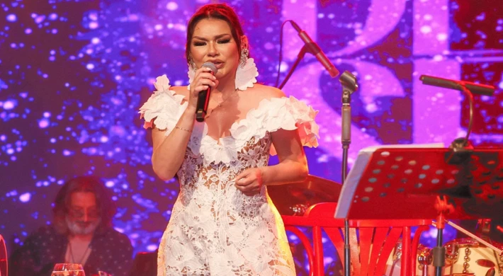 DENİZ SEKİ’DEN BÜYÜK USTA KAYAHAN’A SAYGI DURUŞU