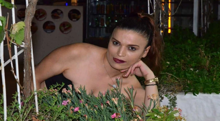 KAMERANIN ÖNÜNDE DEĞİL, ARTIK HER YERİNDE