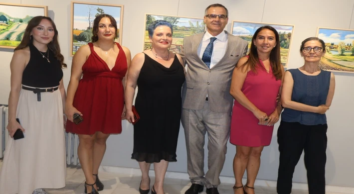 ULUSLARARASI RESSAM VLADİMİR TOPAL’DAN SEZONUN İLK SERGİSİ
