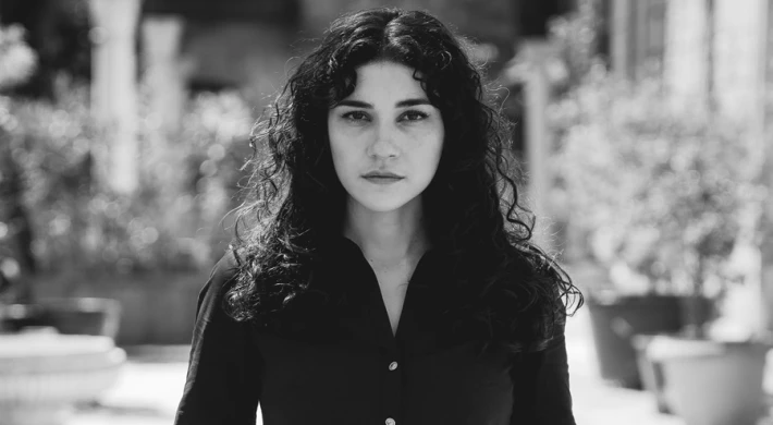 DUYGU ÜSTÜNBAŞ'IN İLK MÜZİK PROJESİ