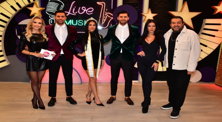 MODELLER 50FİFTY'DE