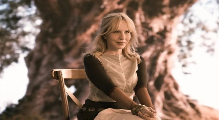 8 MART’A ÖZEL GÜÇLÜ BİR DAYANIŞMA ŞARKISI