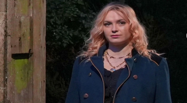 ISOLDE ROXBY’DEN ÇANAKKALE TÜRKÜSÜ