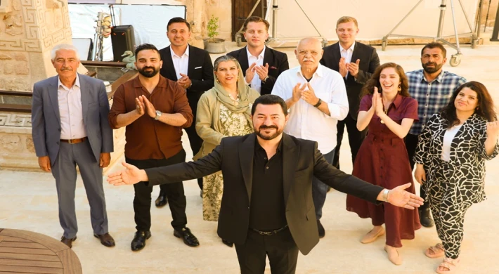 SERKAN KAYA’DAN YILIN EN İDDALI ALBÜMÜ