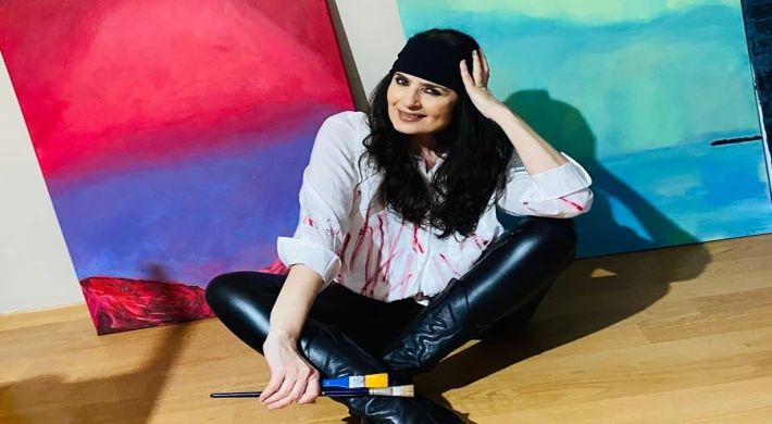 TUVALİN BÜYÜSÜNE KAPILAN RESSAM