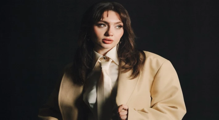 EDA VERA, YENİ ŞARKISIYLA TR-POP SAHNESİNDE