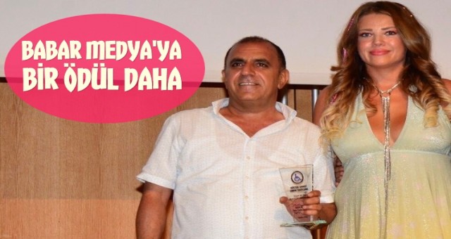 USTA GAZETECİ HABİB BABAR'A ÖDÜL