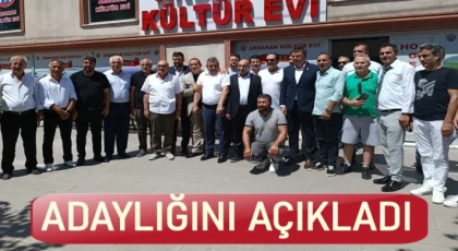 ÜNLÜ YAPIMCI MUHTAR ADAYI OLUYOR