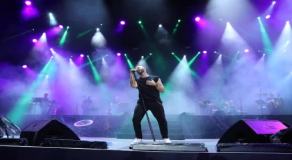 GÖKHAN ÖZEN 7 YIL SONRA İLK KONSERİ İLE İSTANBUL'U YAKTI