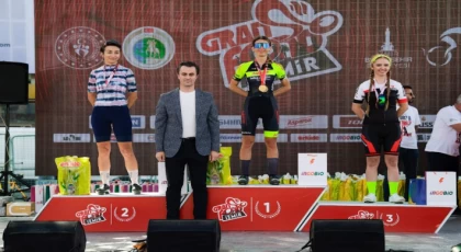 GRANFONDO İZMİR’DE ASPEROX’TAN 7 BİRİNCİLİK