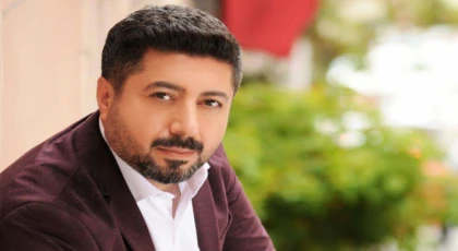 SAHNEDEN SİYASET MEYDANINA