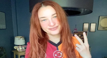 GALATASARAY’IN 25. ŞAMPİYONLUĞUNU YENİKAPI’DA SAHNEDE KUTLUYOR