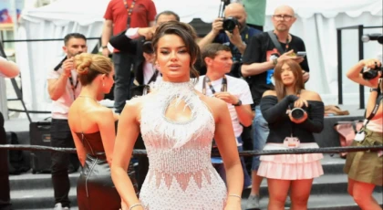 SON BEST MODEL YAĞMUR KARLI CANNES KIRMIZI HALI’DA BÜYÜLEDİ