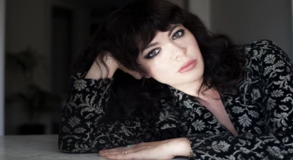 ÖZGE FIŞKIN YENİ TEKLİSİ HÜMEYRA ŞARKISI
