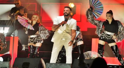SAHNEDE YİNE IŞIL IŞIL BİR GÖKHAN ÖZEN RÜZGÂRI ESECEK