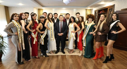 TÜRKİYE BİRİNCİLERİ ÇEKMEKÖY’DE AĞIRLANDI