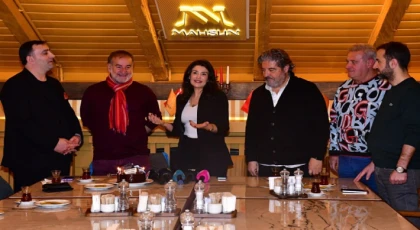 SANAT VE DOSTLUKLA ÖRÜLÜ ÖZEL BULUŞMA