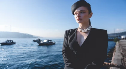 TÜRK MÜZİĞİNİN SEVİLEN ŞARKILARINDAN BİRİNİ YORUMLADI