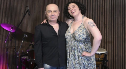 FOLK ATAĞI SÜRÜYOR