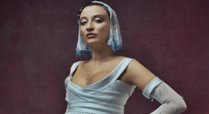 MELİKE ŞAHİN’DEN ÜÇLÜ ZİRVE