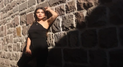 HAFTADA 6 GÜN SAHNEDE