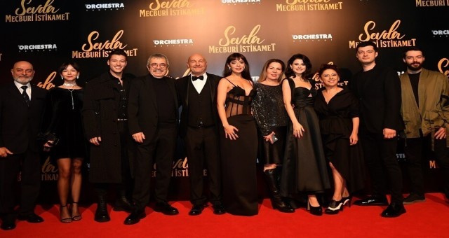 ‘SEVDA MECBURİ İSTİKAMET’E İHTİŞAMLI GALA