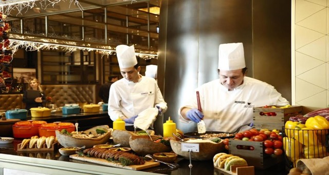 JW MARRIOTT MARMARA SEA’DE BENZERSİZ BRUNCH DENEYİMİ